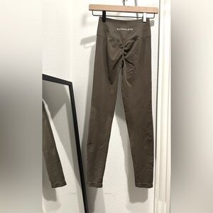 Alphalete Amplify Leggings Small Mocha